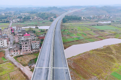 惟其磨砺 始得玉成——中国二冶茶常高速公路第20合同段完成主线路面施工奋战纪实