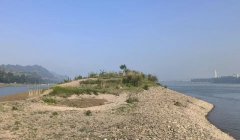 长江采砂疑云：国企层层转包下的刑责争议与八年未解迷局